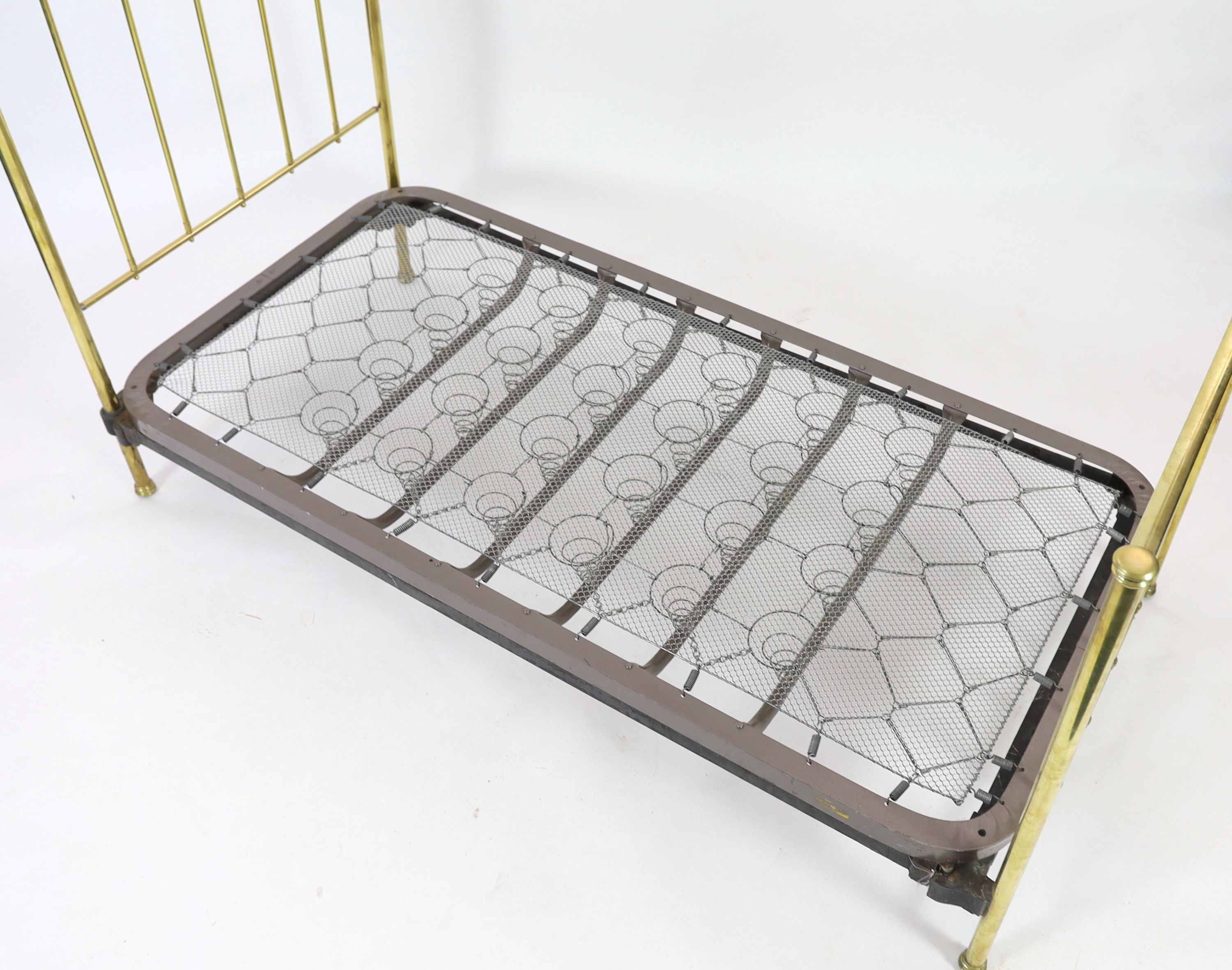 An Edwardian brass single bed frame, width 90cm